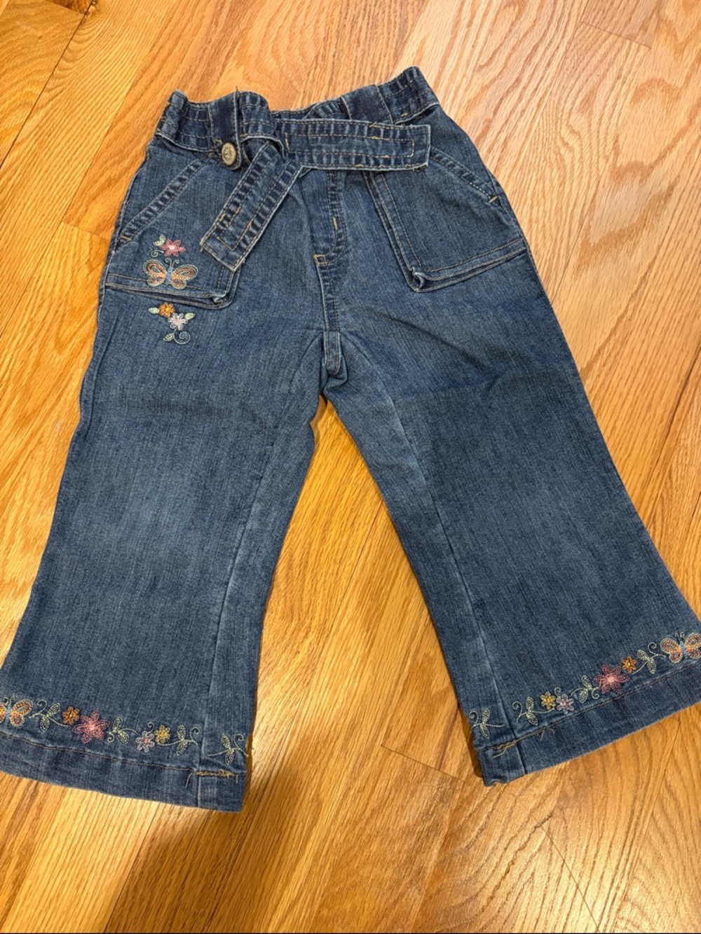 Baby Gap size 2 years lightweight pull on jeans with embroidery